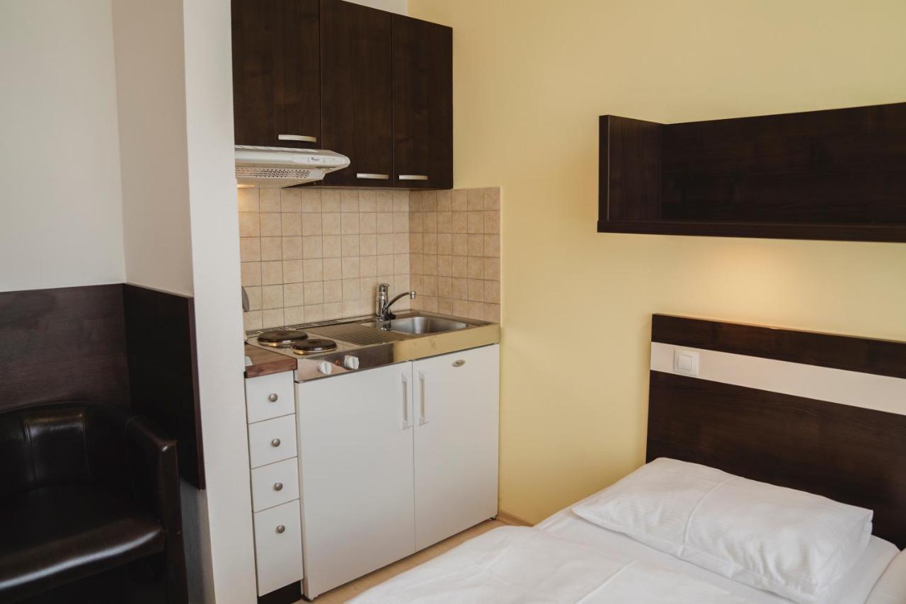 Apartman Angelika Bešeňová Eksteriør bilde