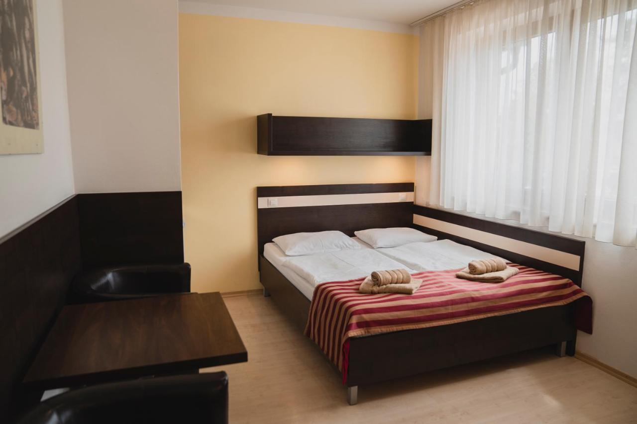 Apartman Angelika Bešeňová Eksteriør bilde
